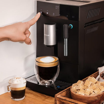 Cecotec Cremmaet Compact Steam milk frother