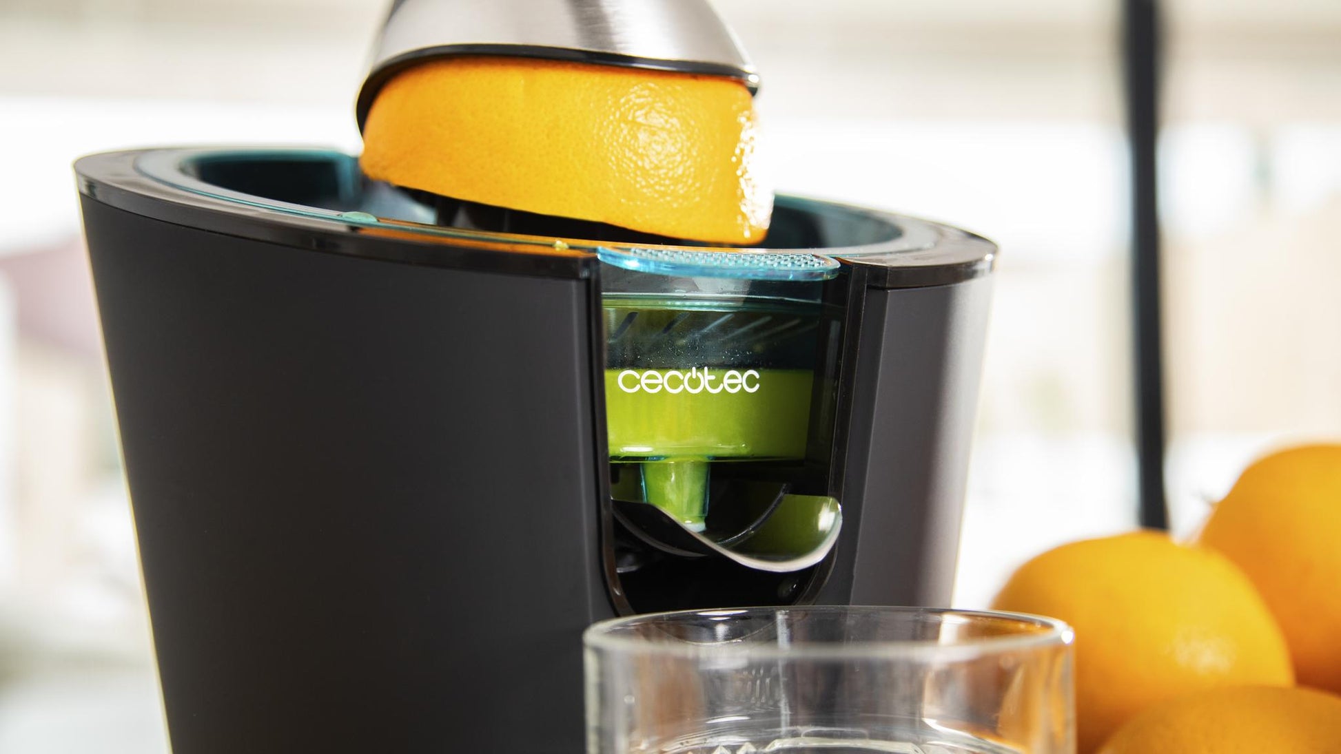 Cecotec EssentialVita Hyden 600 lever juicer