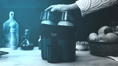 Cecotec EssentialVita Twice Black citrus juicer
