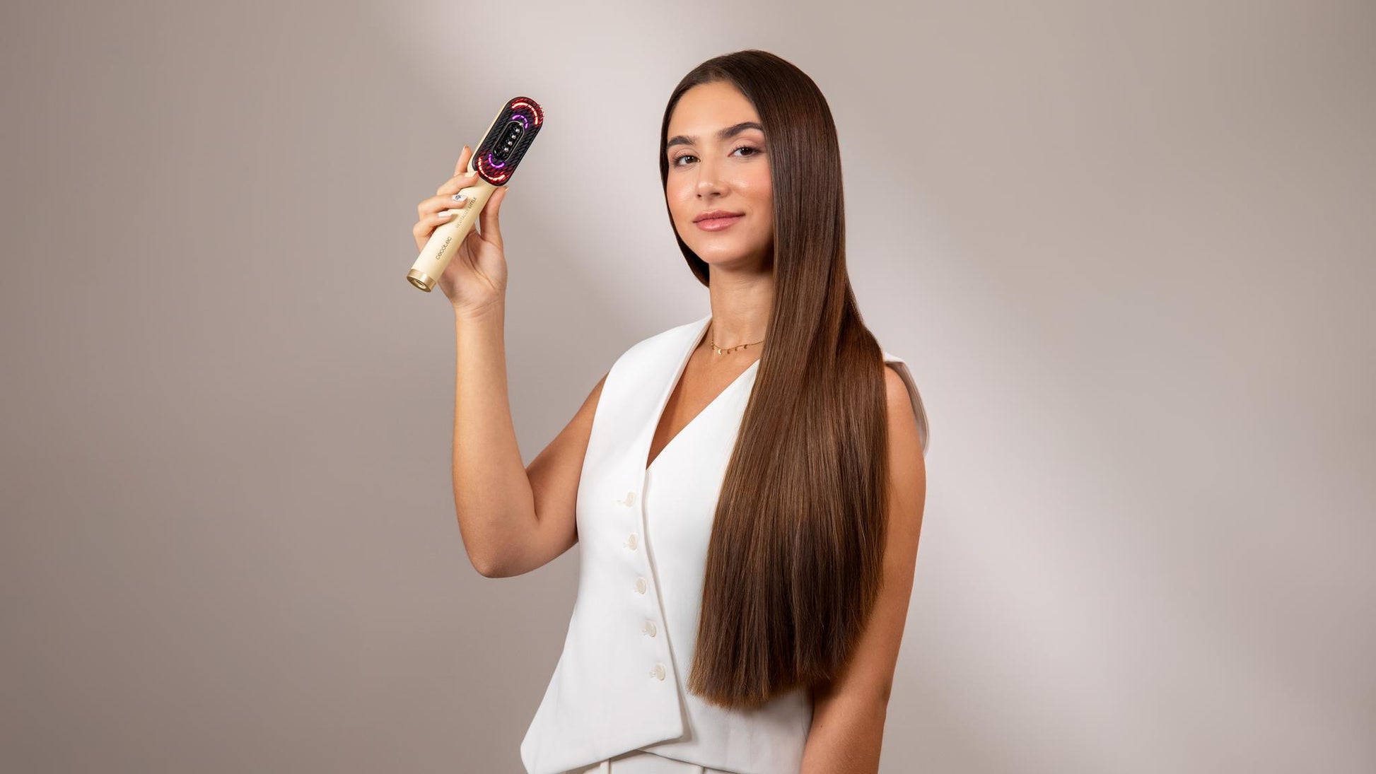 Cecotec HairCare Revitalize Little repair brush