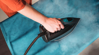 Cecotec IronHero 3200 steam iron station