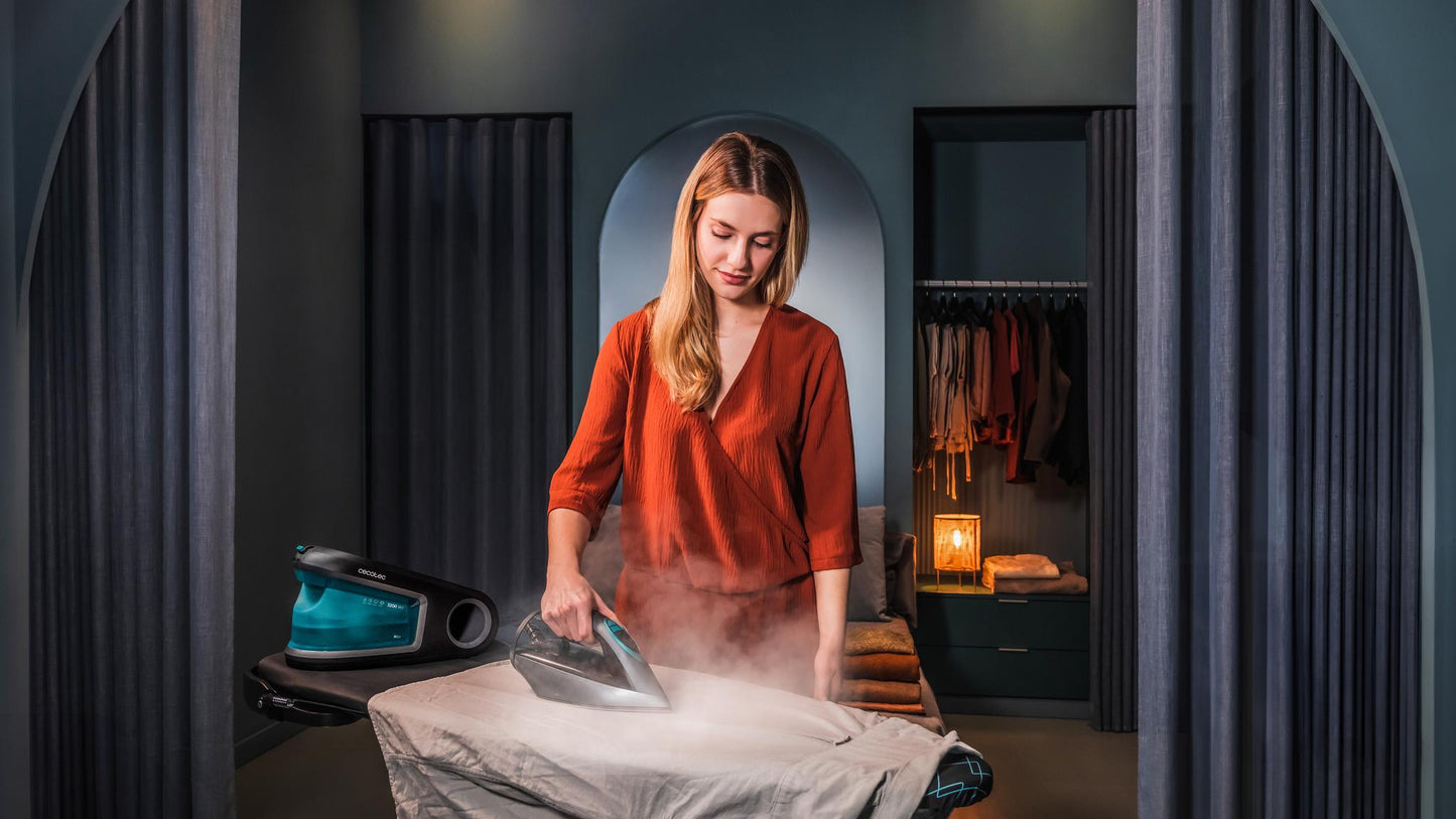 Cecotec IronHero 3200 steam iron station