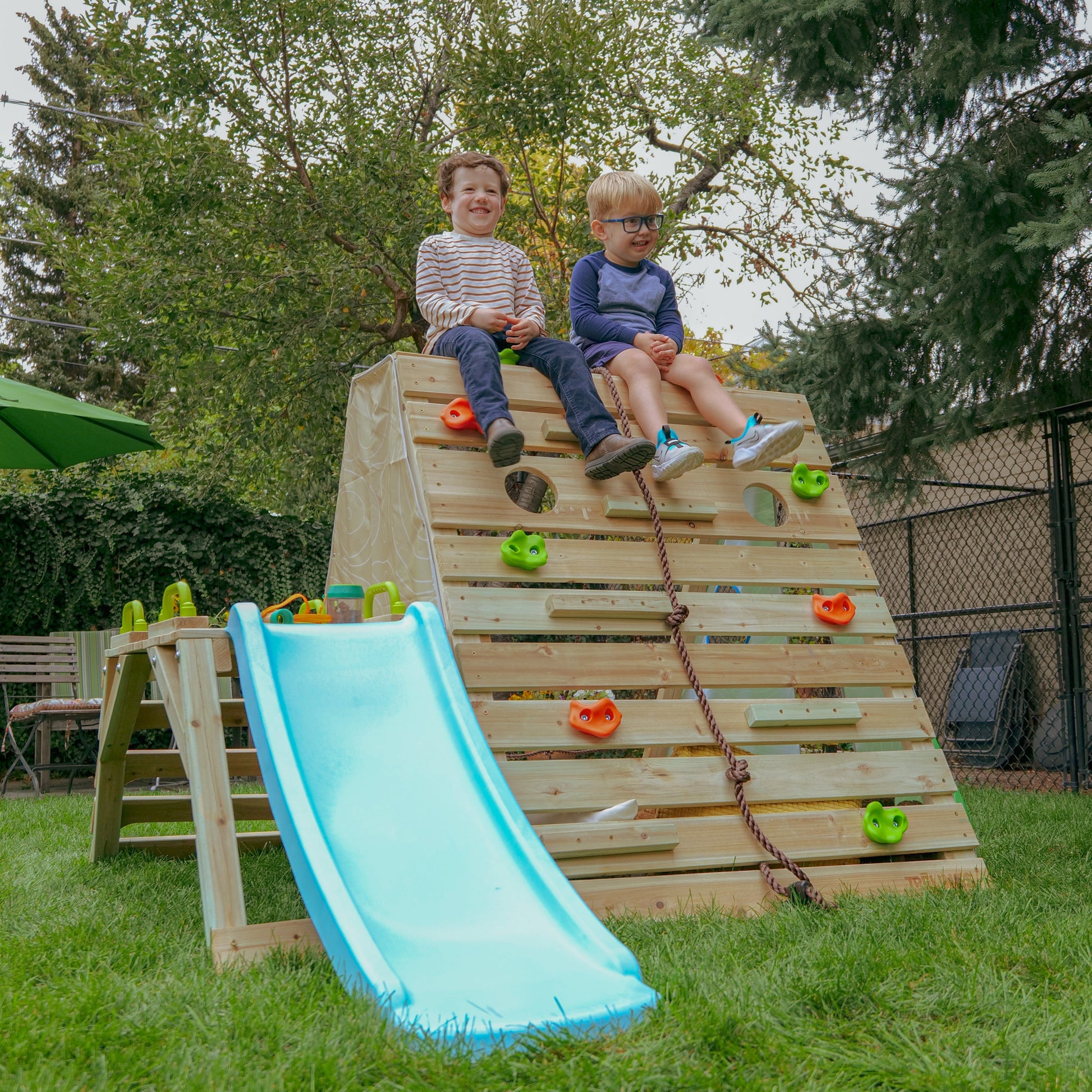 Hape - My First Little Cabin | Kids' Climbing Play Centre with Slide | 3-8Y Hape - My First Little Cabin | Kids' Climbing Play Centre with Slide | 3-8Y