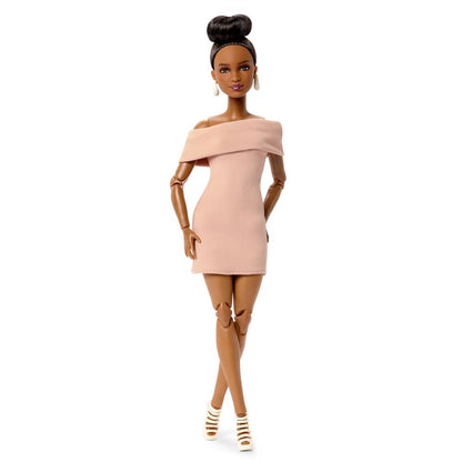 Barbie - Basics Collection Timeless Fashion Doll | Look 2