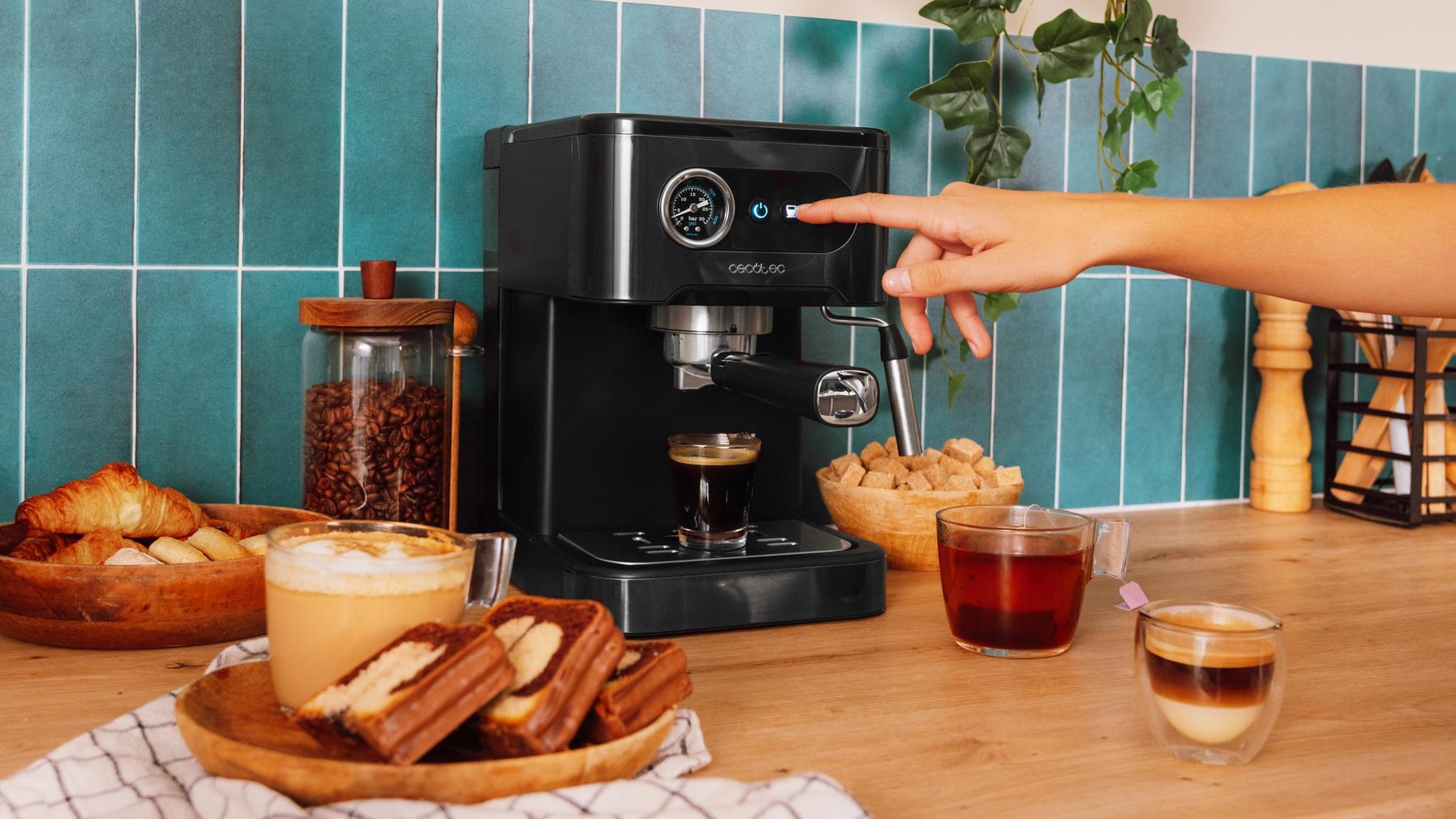 Cecotec Power Espresso 20 Pro espresso machine