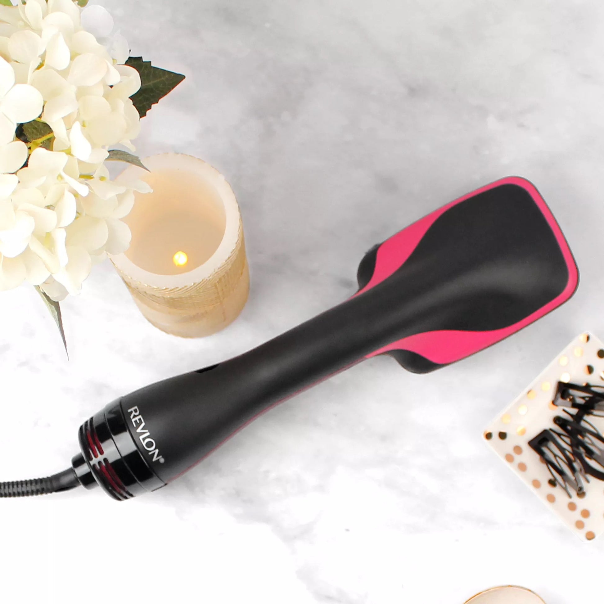 Revlon - SALON One-Step™ Hair Dryer and Styler Brush Revlon - SALON One-Step™ Hair Dryer and Styler Brush
