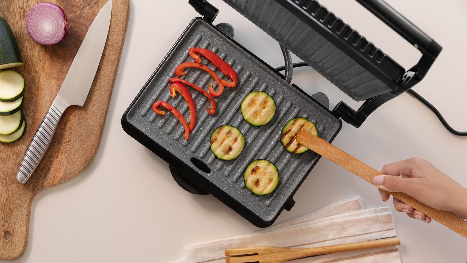 Cecotec Rock'Ngrill Dark 1000 electric grill
