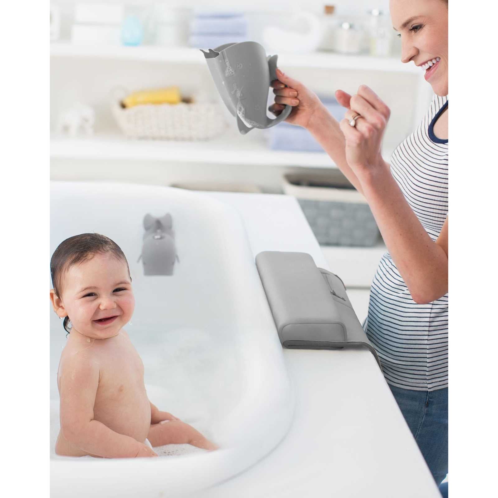 Skip Hop - Moby Bathtime Essentials Kit - Grey Skip Hop - Moby Bathtime Essentials Kit - Grey