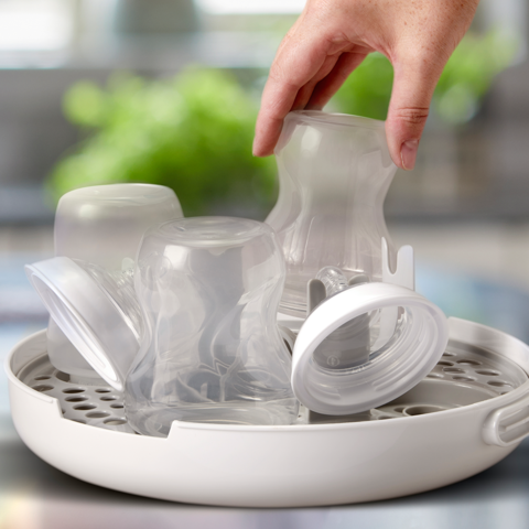 Tommee Tippee Micro-Steam Microwave Baby Bottle Sterilizer - BambiniJO