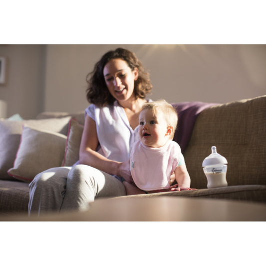 Tommee Tippee Closer to Nature Milk Feeding Bibs, 2 pieces, Pink - BambiniJO | Buy Online | Jordan