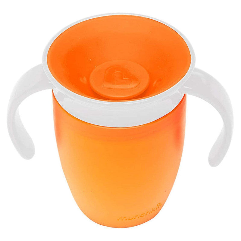 Munchkin Miracle 360 Cup with handles - 200ml - 7oz - 6M+ Munchkin Miracle 360 Cup with handles - 200ml - 7oz - 6M+