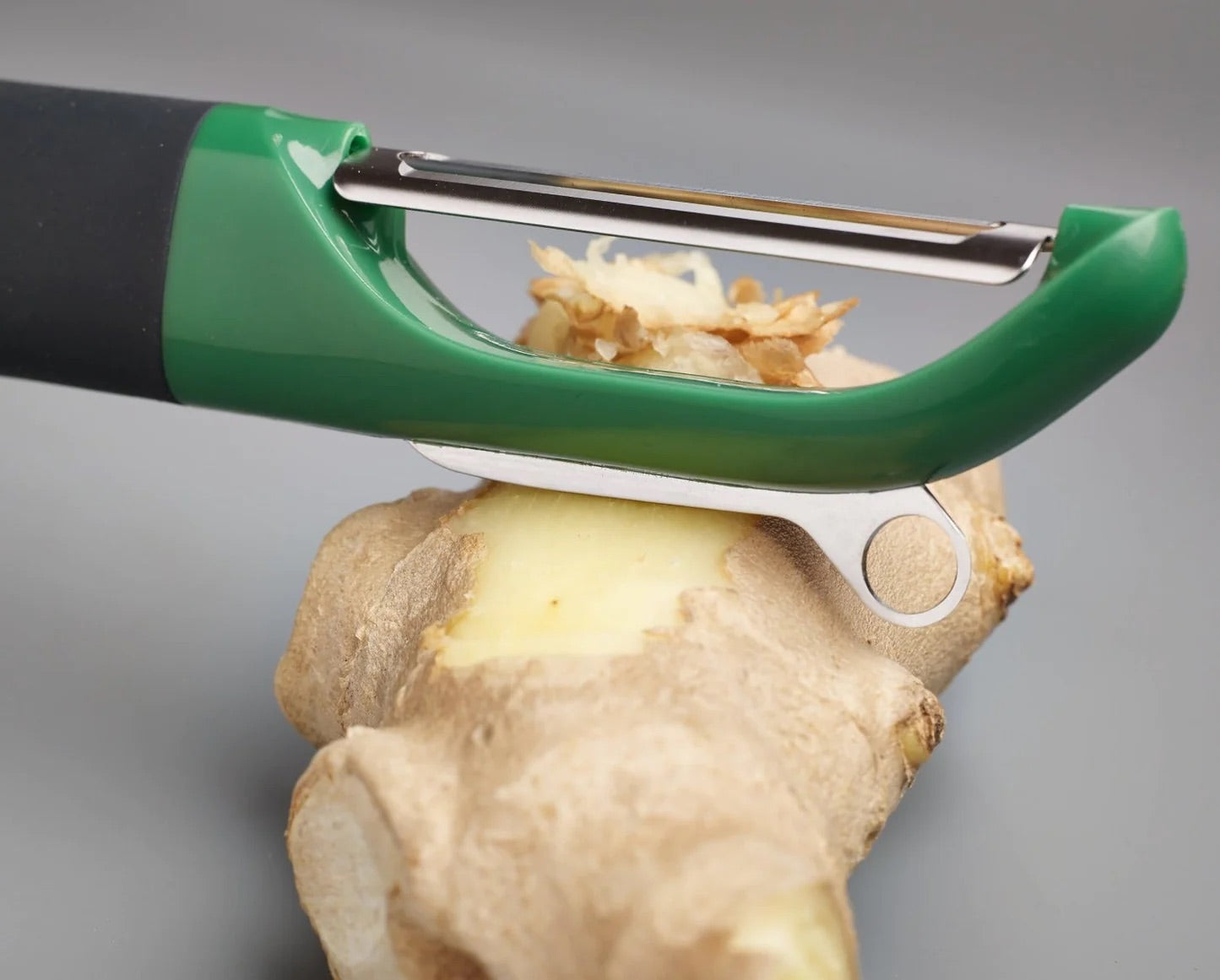 Joseph Joseph - Multi-Peel™ Straight Peeler Joseph Joseph - Multi-Peel™ Straight Peeler