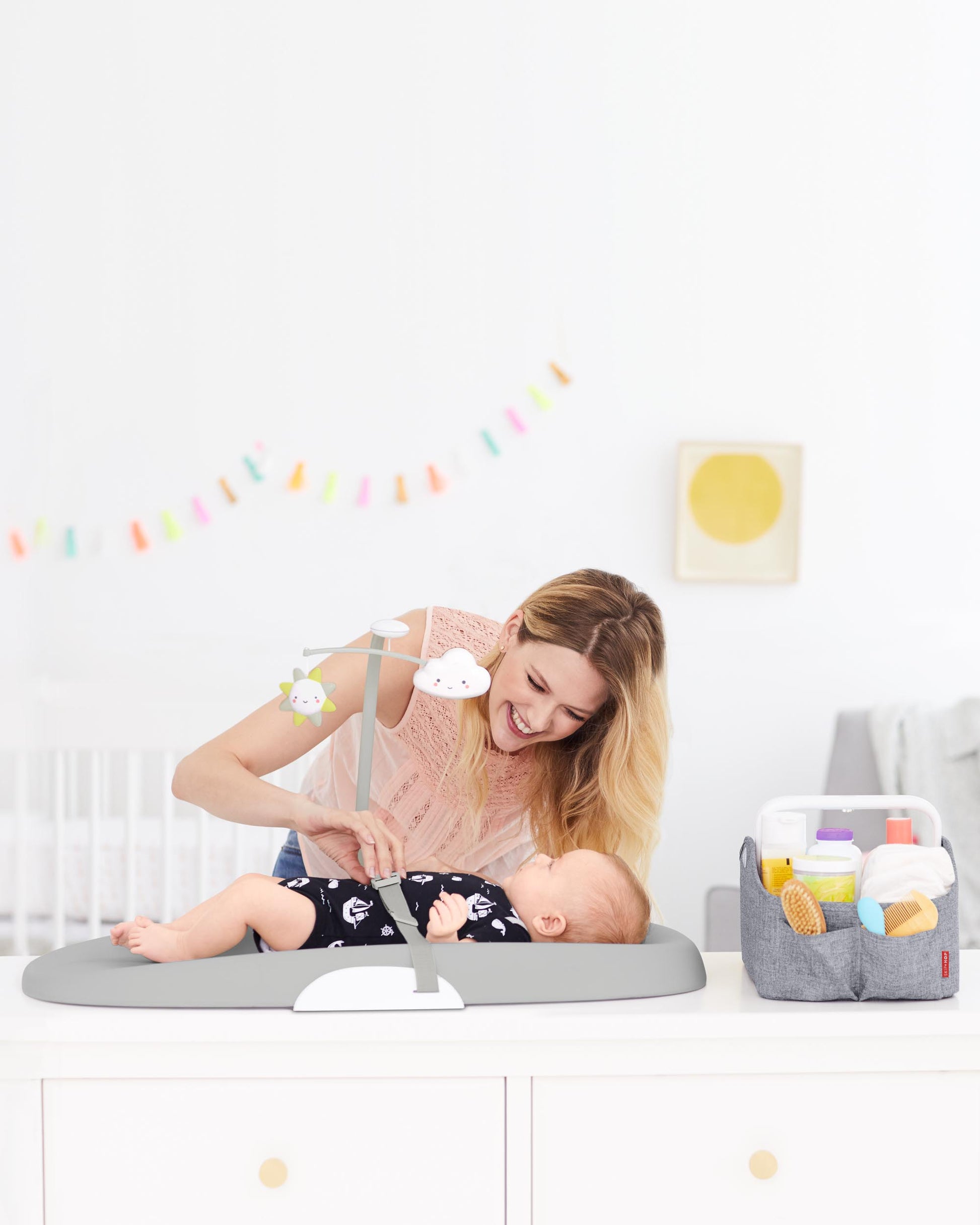 Skip Hop - Light Up Diaper Caddy - Grey Skip Hop - Light Up Diaper Caddy - Grey