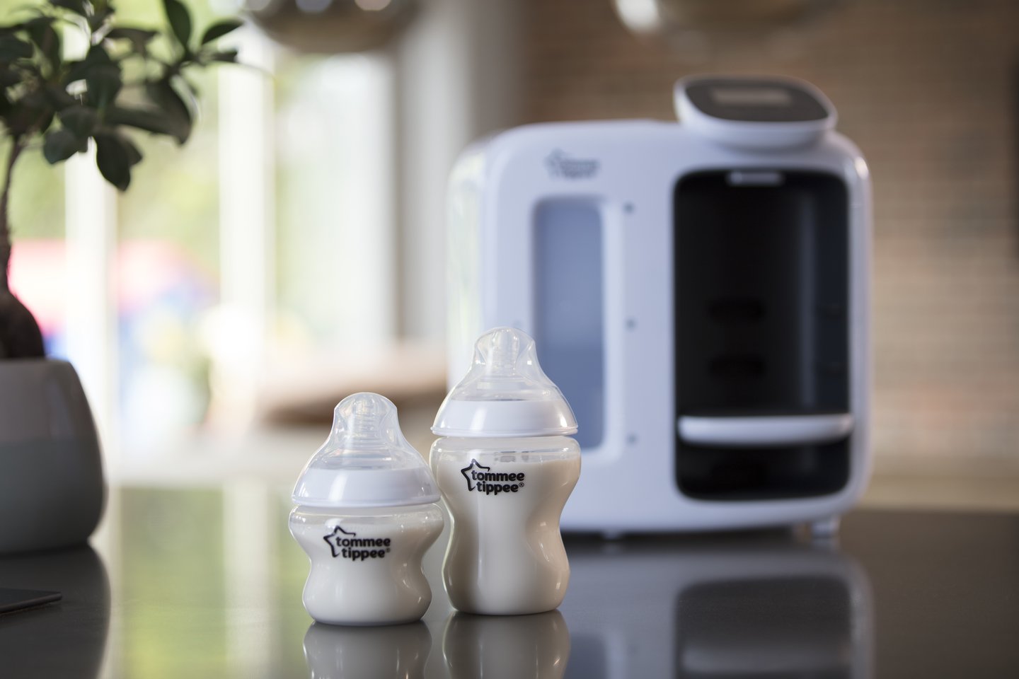 Tommee Tippee Perfect Prep Day & Night - White Tommee Tippee Perfect Prep Day & Night - White