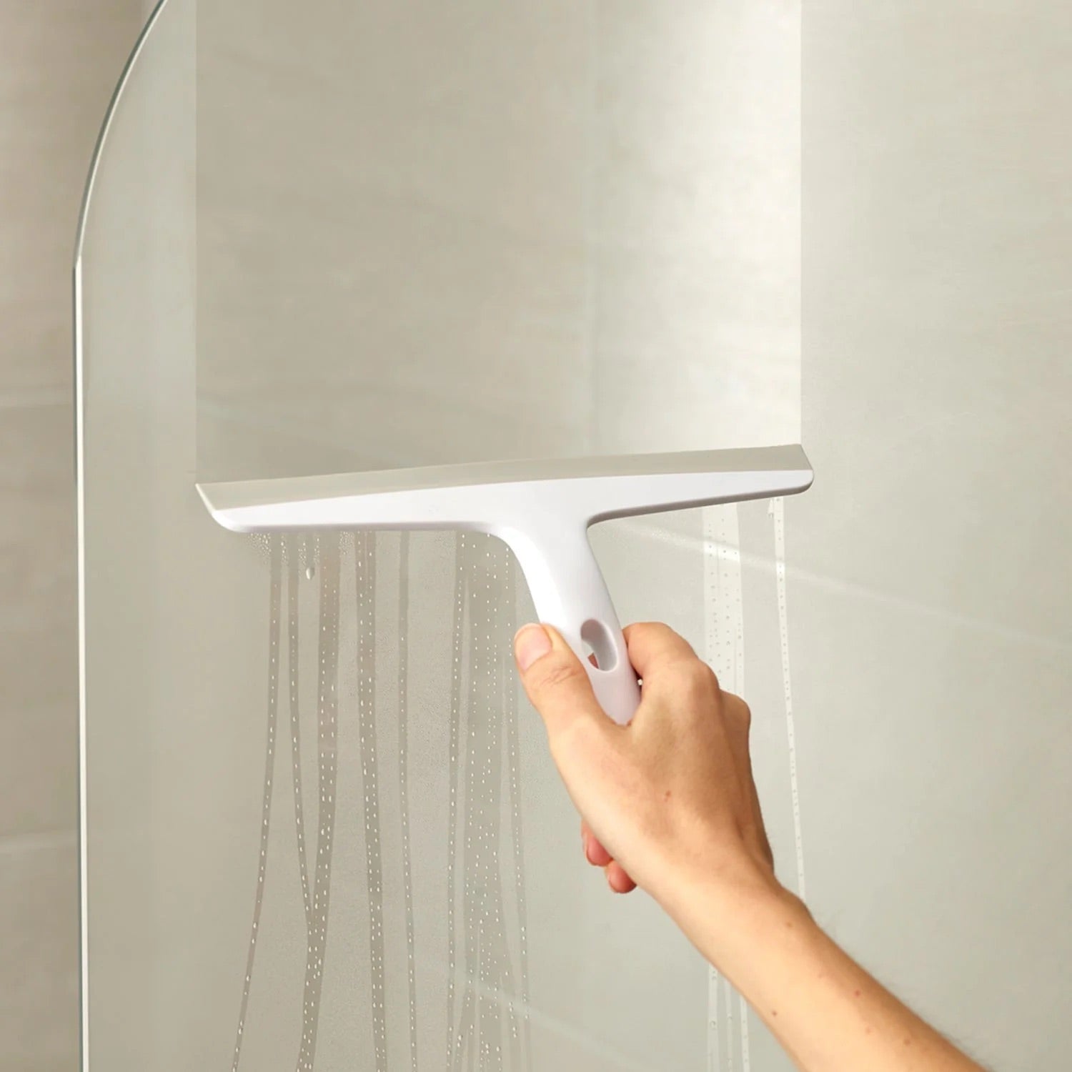 Joseph Joseph - EasyStore™ Slimline Shower Squeegee Joseph Joseph - EasyStore™ Slimline Shower Squeegee