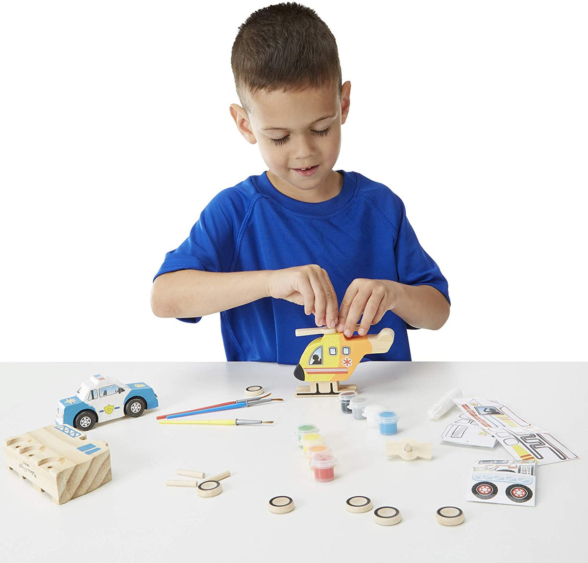 Melissa & Doug Decorate your own RESCUE VEHICLES SET Melissa & Doug Decorate your own RESCUE VEHICLES SET