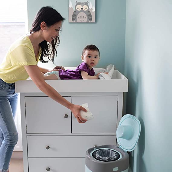 Tommee Tippee Twist & Click Disposal System | Blue | With 1 Cassette Inside Tommee Tippee Twist & Click Disposal System | Blue | With 1 Cassette Inside
