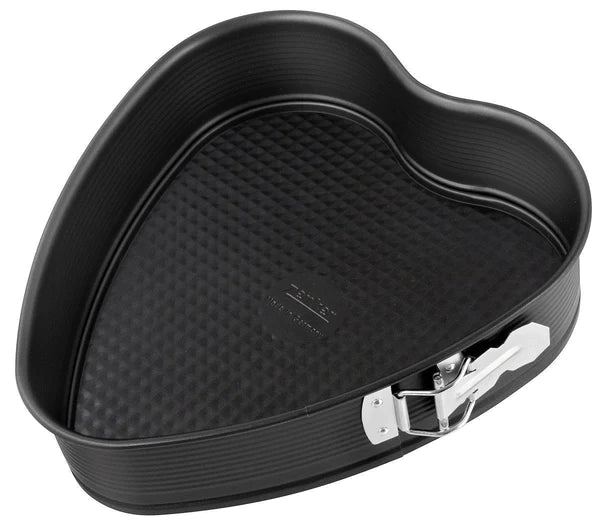Zenker - Non-Stick Carbon Steel Heart Shaped Springform Pan, 27X25X7 cm Zenker - Non-Stick Carbon Steel Heart Shaped Springform Pan, 27X25X7 cm