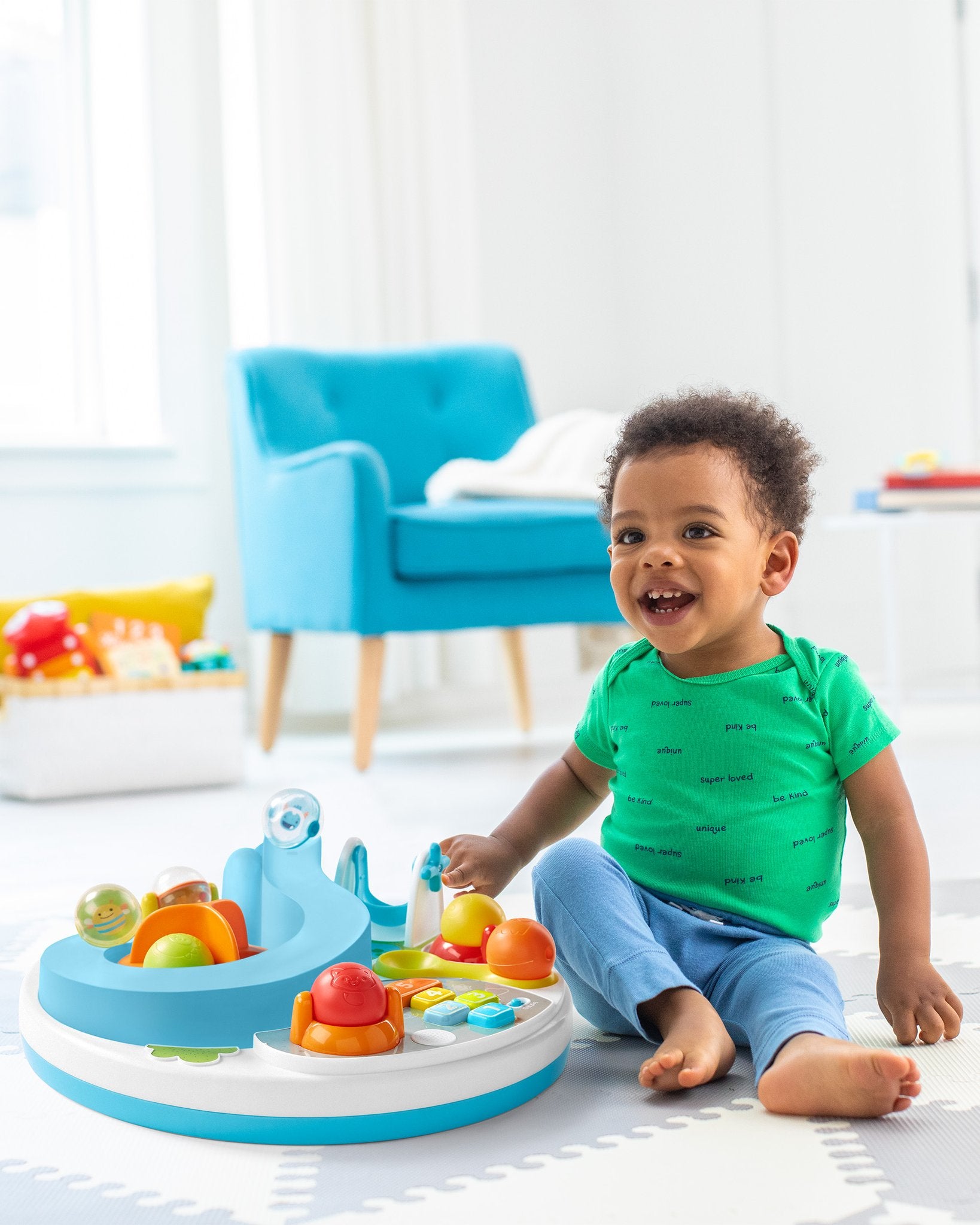 Skip Hop - Explore & More Let's Roll Activity Table Skip Hop - Explore & More Let's Roll Activity Table