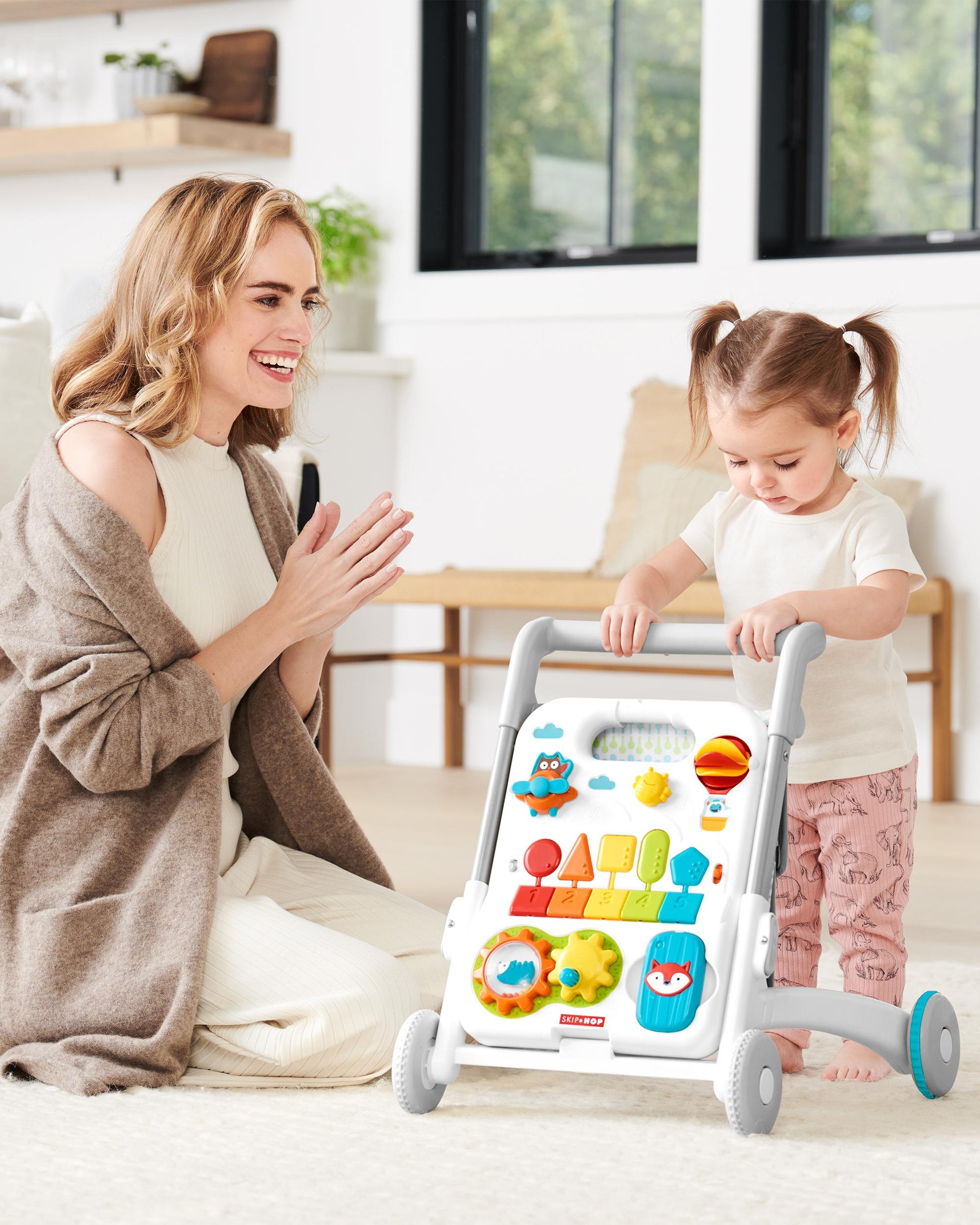 Skip Hop - Explore & More Grow Along 4-In-1 Activity Walker Skip Hop - Explore & More Grow Along 4-In-1 Activity Walker