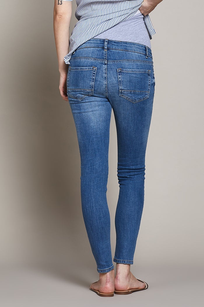 Worn Maternity Jeans - Size 40 Worn Maternity Jeans - Size 40