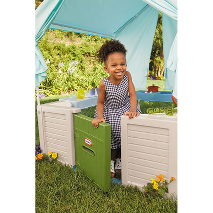 Little Tikes - Backyard Bungalow Roleplay Playhouse with pretend kitchen | garden | canopy - BambiniJO | Buy Online | Jordan