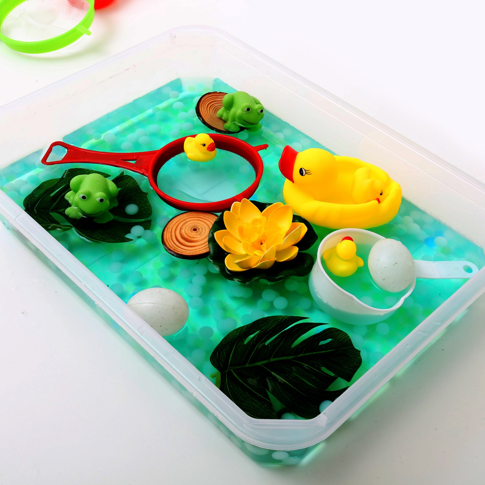 Yippee - Sensory Ducks & Frog Kit Bucket Yippee - Sensory Ducks & Frog Kit Bucket