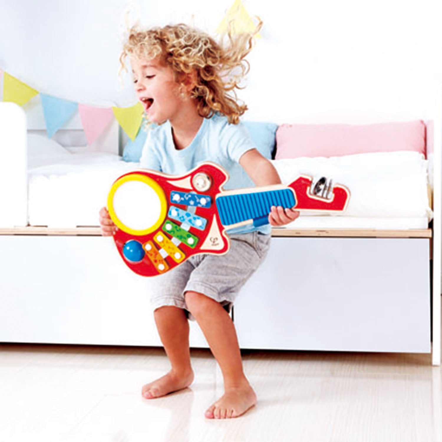Hape - 6-in-1 Music Maker Hape - 6-in-1 Music Maker