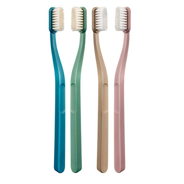 Green Clean Adult's Medium Toothbrush Green Clean Adult's Medium Toothbrush