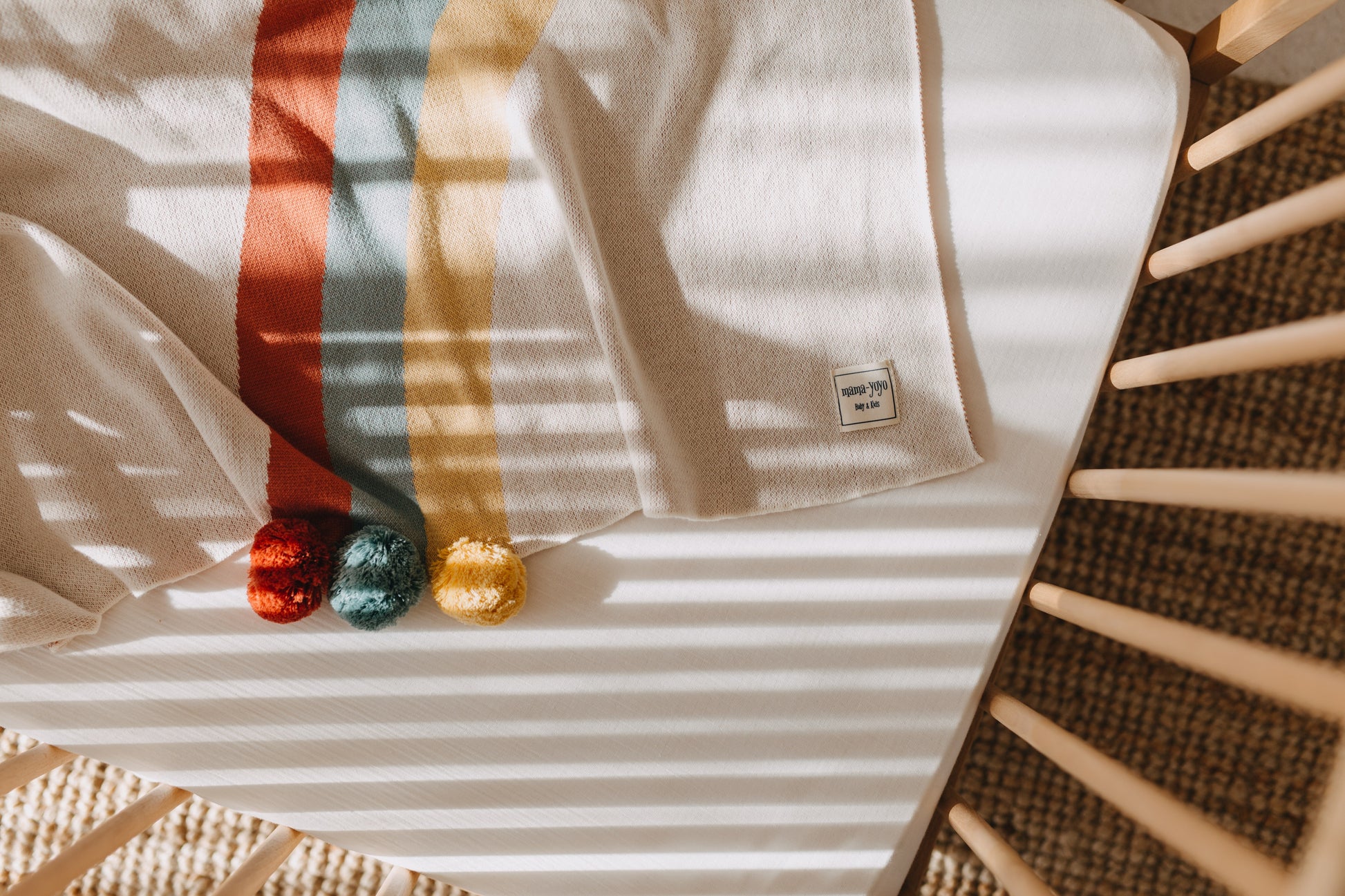 Organic Pompom Knitwear Blanket - Rainbow Organic Pompom Knitwear Blanket - Rainbow