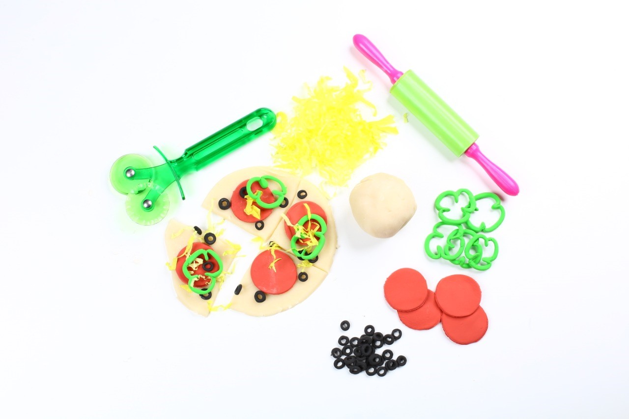Yippee - Sensory Pizza Kit by Rahma Yippee - Sensory Pizza Kit by Rahma