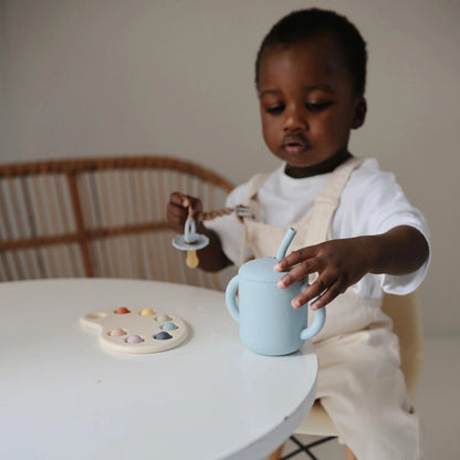 MUSHIE - Silicone Training Cup + Straw - Soft Lilac - BambiniJO | Buy Online | Jordan