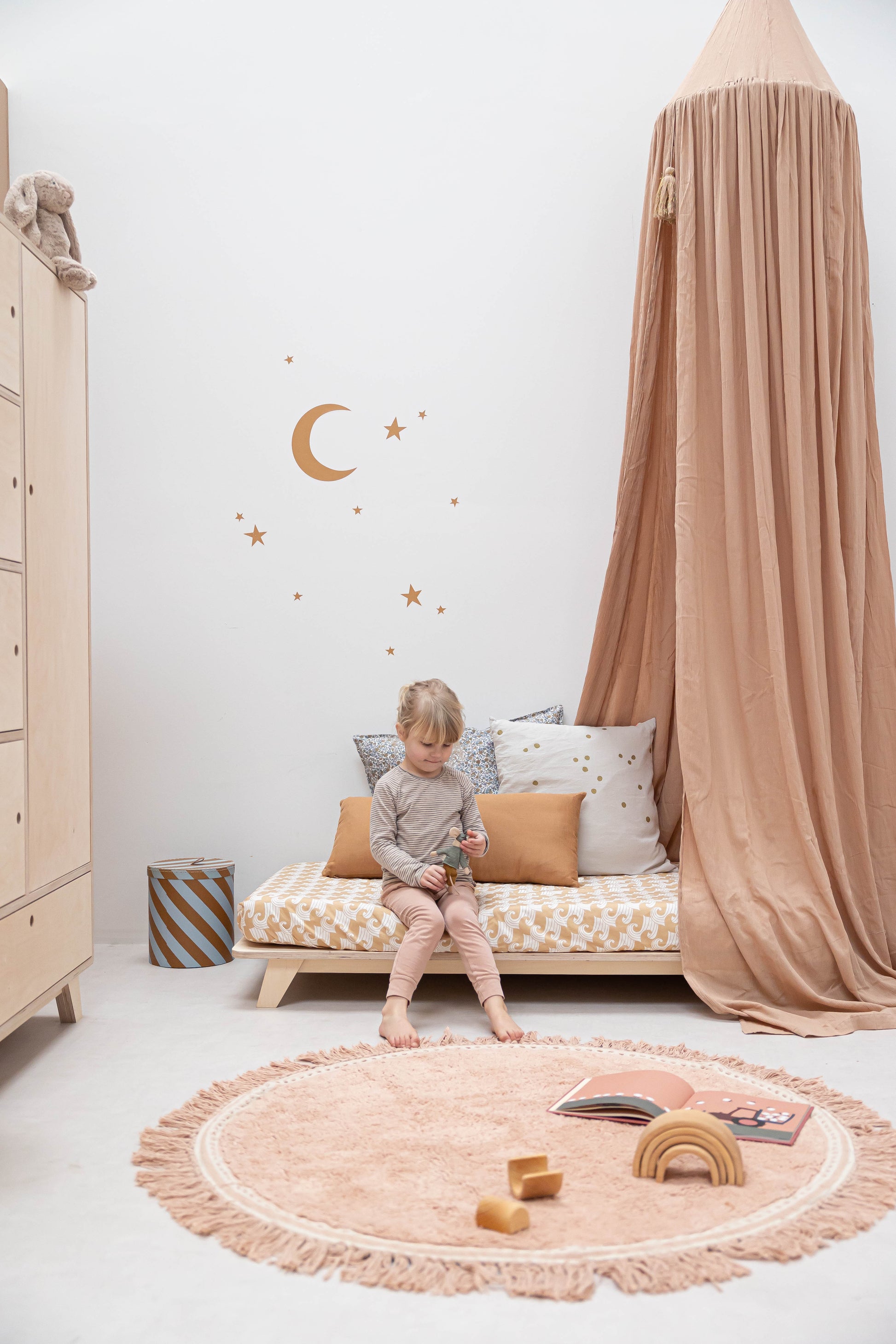 Tapis Petit - Anna soft pink Rug | 110x110cm Tapis Petit - Anna soft pink Rug | 110x110cm