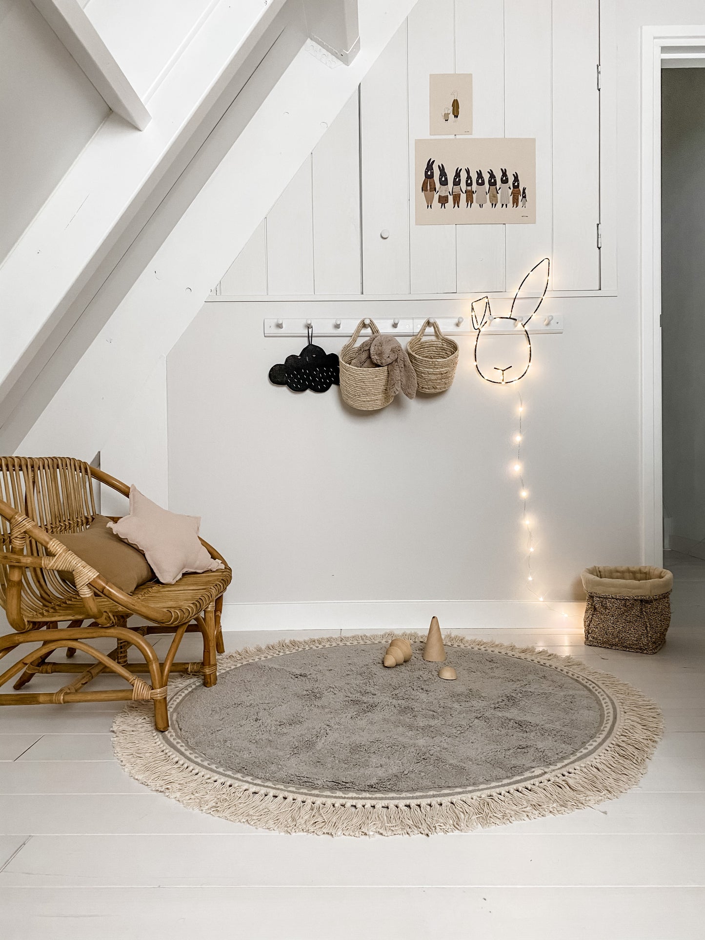 Tapis Petit - Lily Grey Rug | 110x110cm - BambiniJO | Buy Online | Jordan