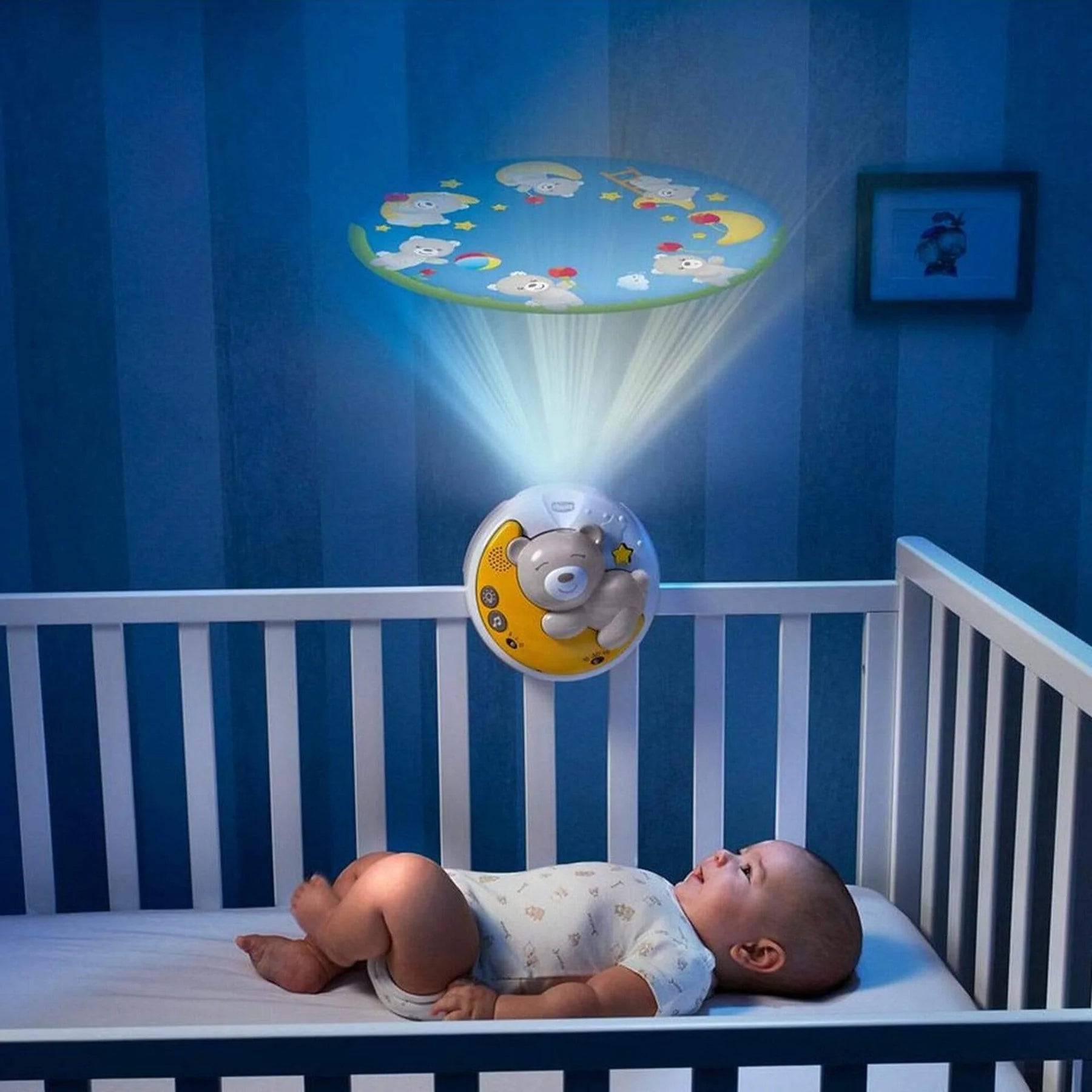 Chicco - Next 2 Moon 3 in 1 Light Projector Baby Soother Chicco - Next 2 Moon 3 in 1 Light Projector Baby Soother