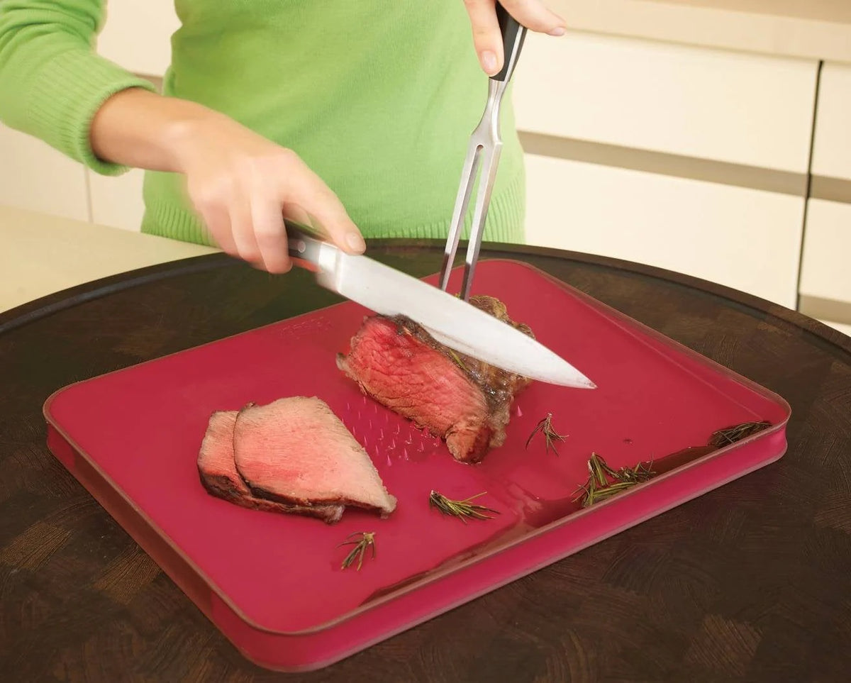 Joseph Joseph - Cut&Carve™ Plus Chopping Board | Black Joseph Joseph - Cut&Carve™ Plus Chopping Board | Black