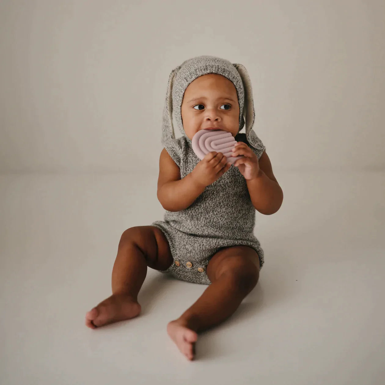 MUSHIE - Silicone Rainbow Teether - Soft Lilac - BambiniJO | Buy Online | Jordan