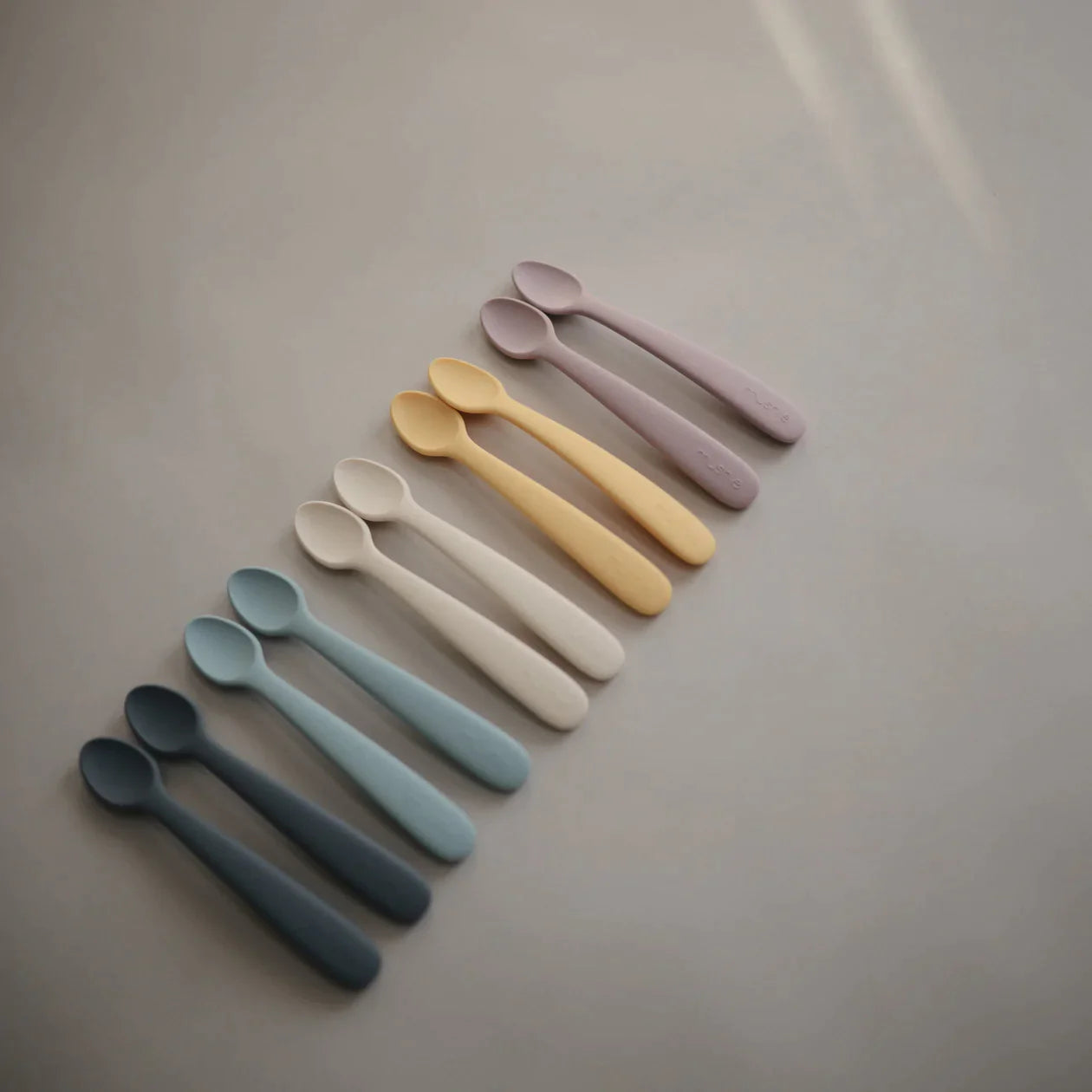 MUSHIE - Silicone Baby Spoons - Soft Lilac - BambiniJO | Buy Online | Jordan