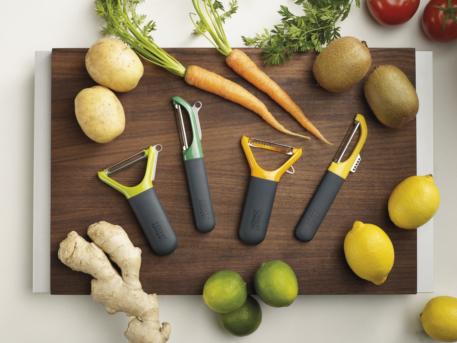Joseph Joseph - Multi-Peel™ Straight Peeler Joseph Joseph - Multi-Peel™ Straight Peeler