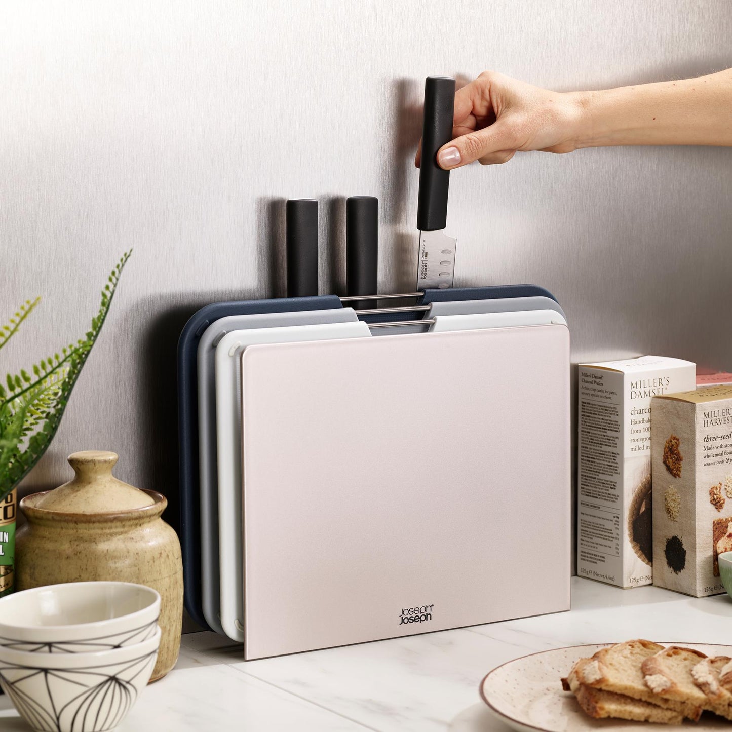 Joseph Joseph - Nest™ Boards Plus 6-piece Knife & Chopping Board Set