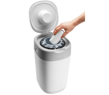 Load image into Gallery viewer, Tommee Tippee Twist &amp; Click Disposal System | With 1 Cassette - BambiniJO | Buy Online | Jordan