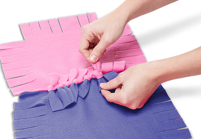 Melissa & Doug CREATED BY ME - FLOWER FLEECE QUILT - BambiniJO | Buy Online | Jordan