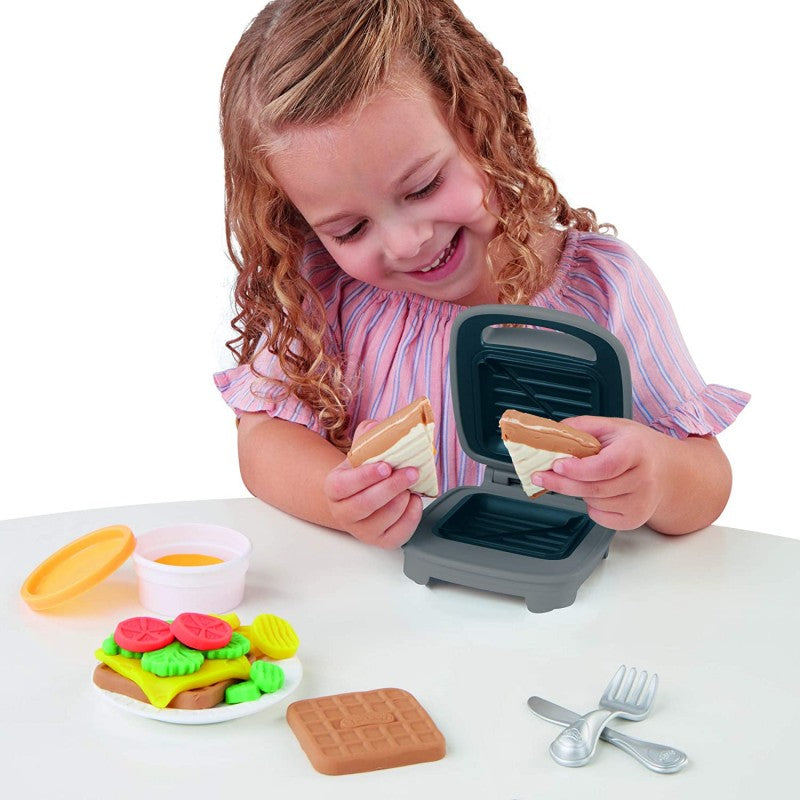 Play-Doh - CHEESY SANDWICH PLAYSET - BambiniJO | Buy Online | Jordan