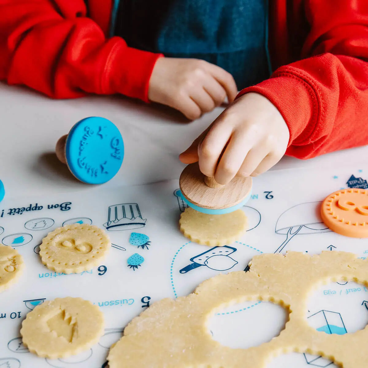 Superpetit - Silicone Placemat Chef Kit - Biscuits - BambiniJO | Buy Online | Jordan